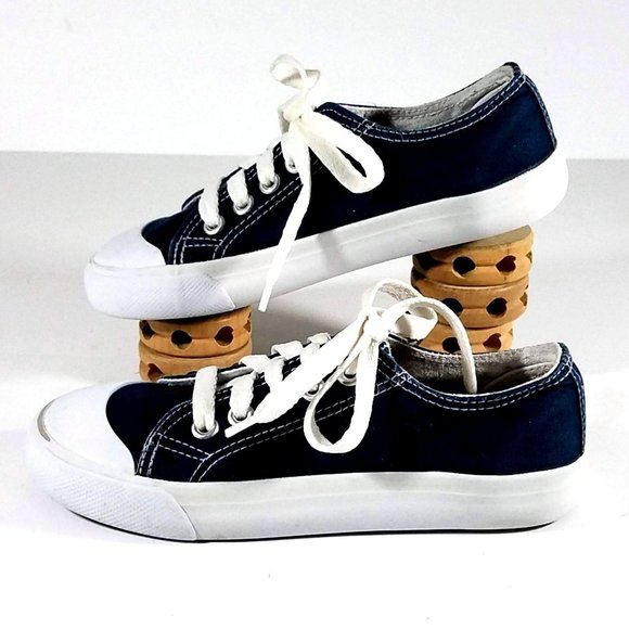 Austin Trading Co Sneakers Size 13 Youth Blue Lace-up - Picture 2 of 9